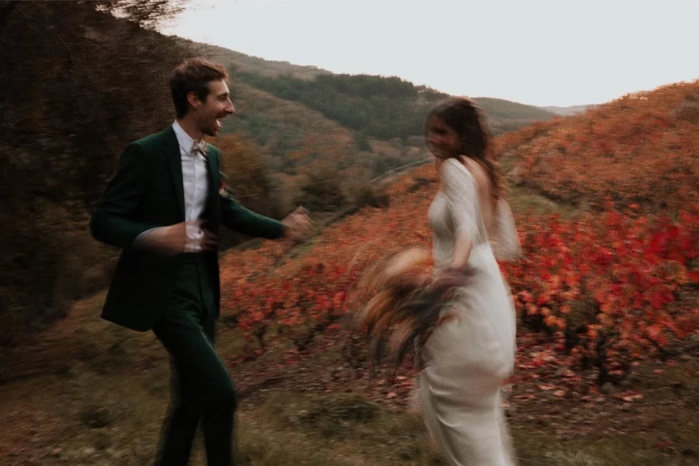 Marion & Henri dans les vignes du Beaujolais